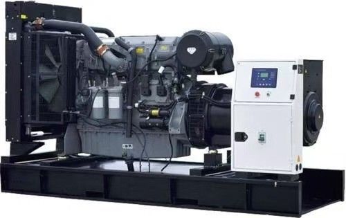 주문 184kw 230kva 퍼킨스 디젤 젠셋 물 냉각 발전기 디젤 발전기 300kva 147.2A online manufacture