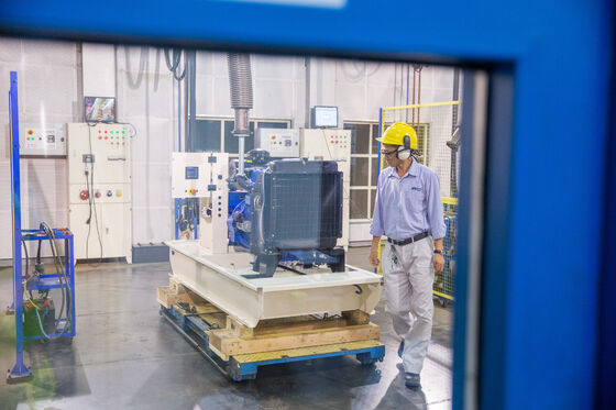 주문 FG 윌슨 디젤 발전기 세트 13.2kw 16.5kVA 전력 물 냉각 시스템과 퍼킨스 엔진 online manufacture